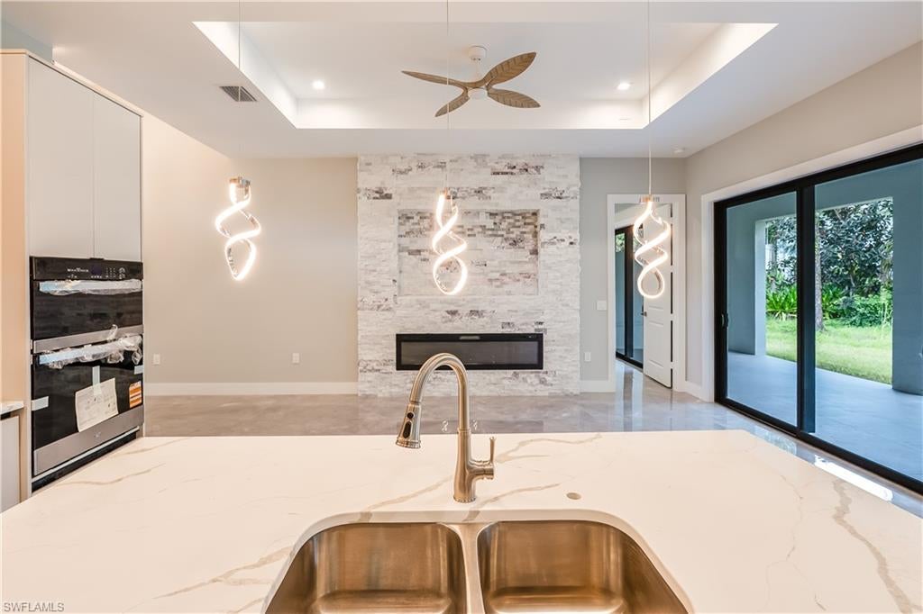 1061 20 Ave, Naples, FL 34120 photo
