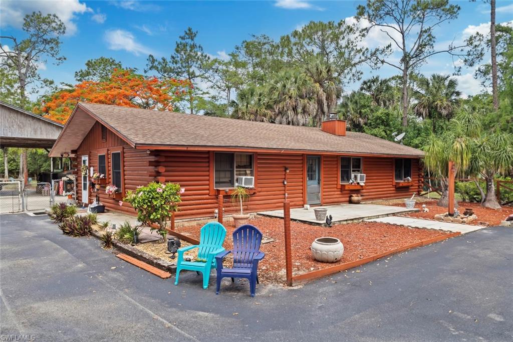 1445 31 St, Naples, FL 34117