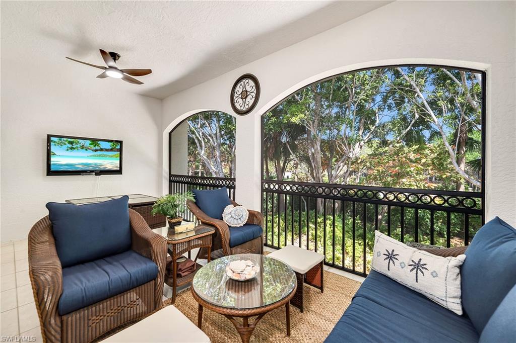 3945 Deer Crossing Ct, Naples, FL 34114