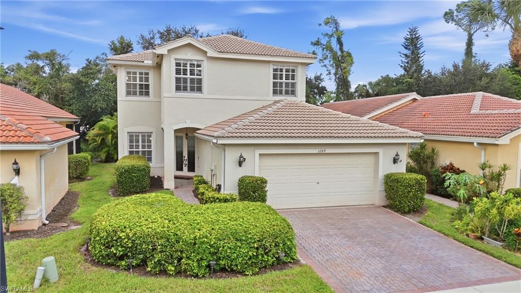 1289 Barrigona Ct, Naples, FL 34119 photo