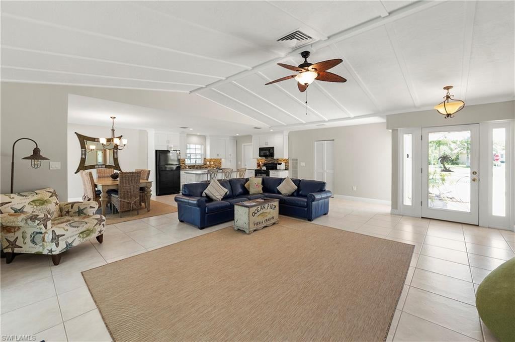 1346 Jamaica Rd, Marco Island, FL 34145 photo