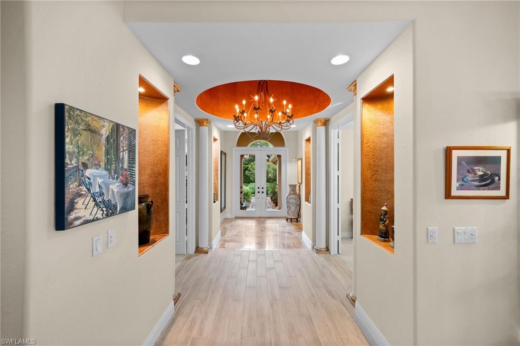 973 Tierra Lago Way, Naples, FL 34119 photo