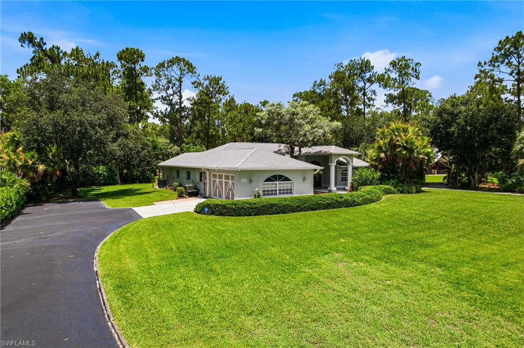 2053 17 St, Naples, FL 34117 photo