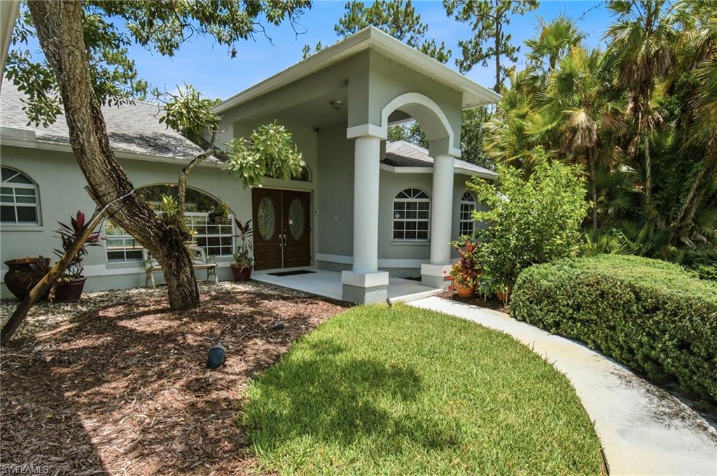 2053 17 St, Naples, FL 34117 photo
