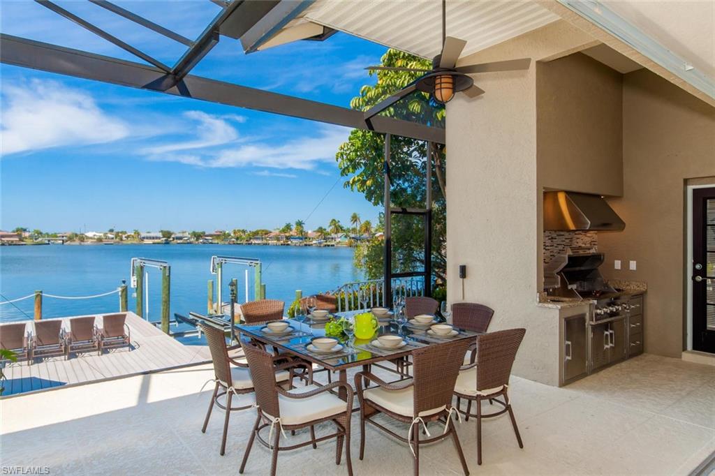 4902 SW 5 Pl, Cape Coral, FL 33914 photo