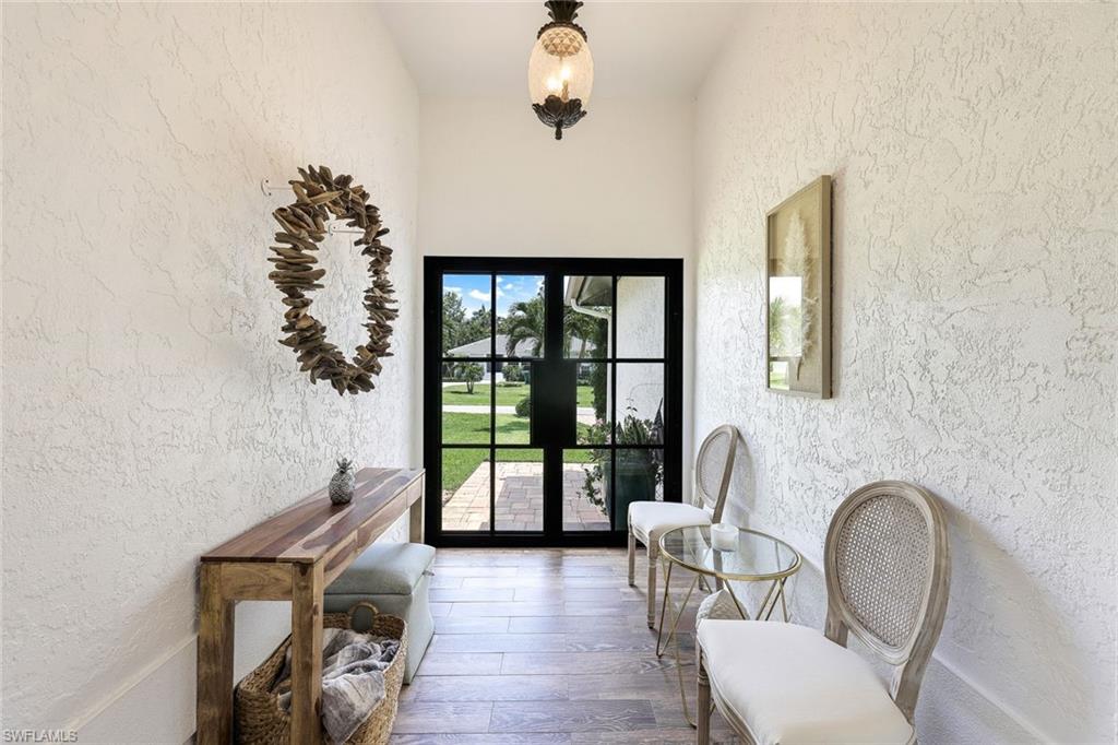999 E Valley Dr, Bonita Springs, FL 34134 photo