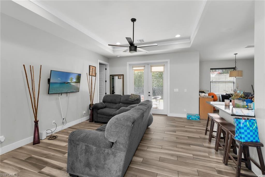 1386 Rosemary Ln, Naples, FL 34103 photo
