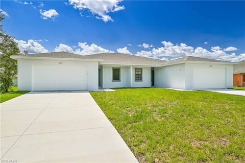 Duplex in LEHIGH ACRES FL 526/528 Grant BLVD.jpg