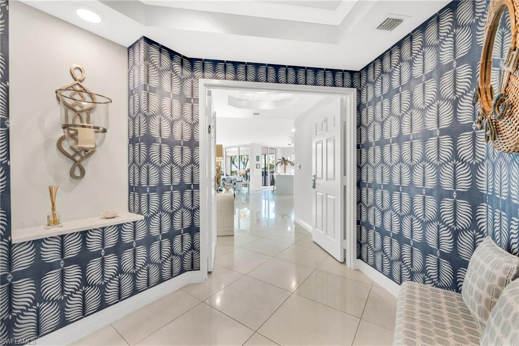 455 Cove Tower Drive 304, Naples, FL 34110 photo