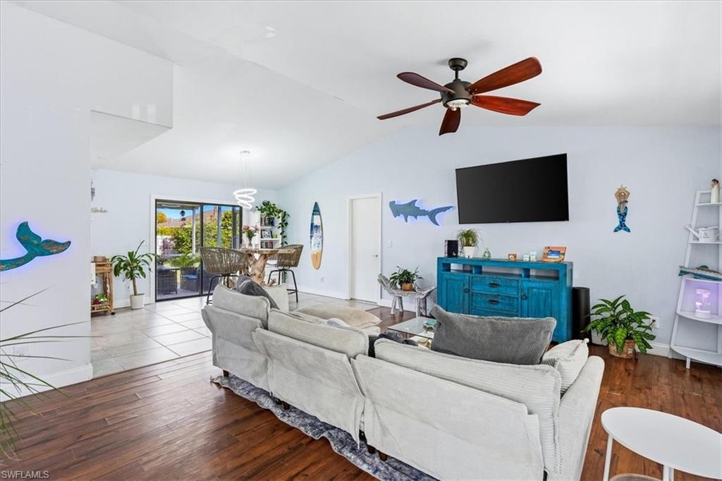 4422 SW 1 Ave, Cape Coral, FL 33914 photo