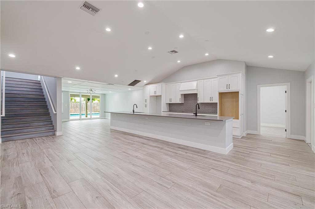 5534 Cognac Dr, Fort Myers, FL 33919 photo
