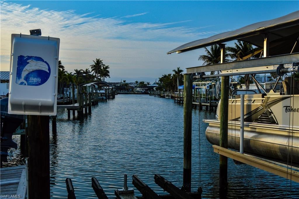 220 Albatross St, Fort Myers Beach, FL 33931 photo