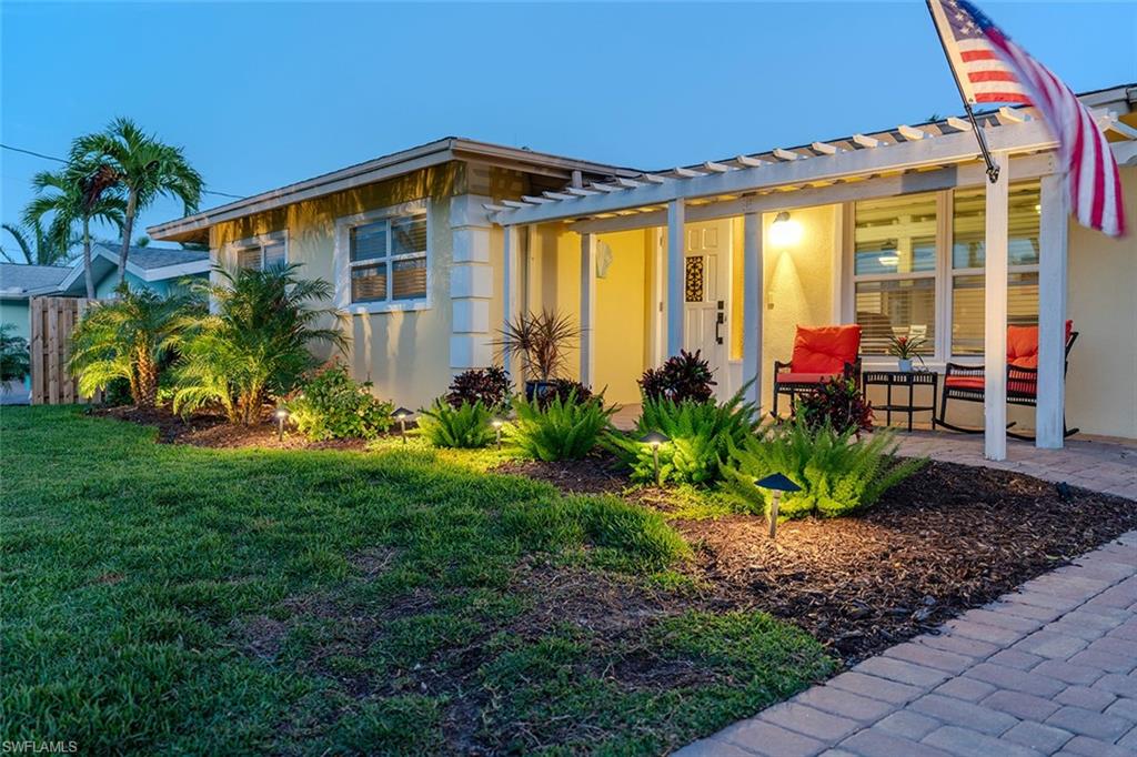 220 Albatross St, Fort Myers Beach, FL 33931 photo