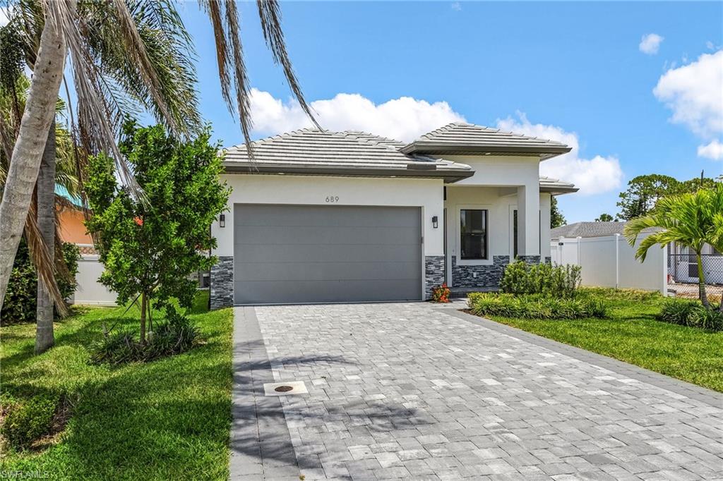 859 108 Ave, Naples, FL 34108 photo