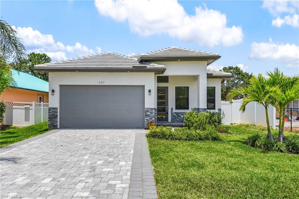 859 108 Ave, Naples, FL 34108 photo