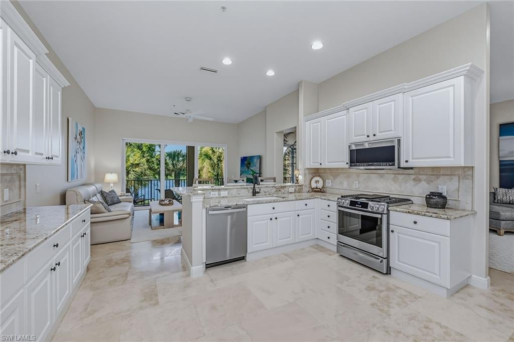 3053 Aviamar Cir #203, Naples, FL 34114 photo