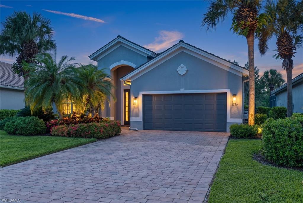 9137 Quartz Ln, Naples, FL 34120 photo