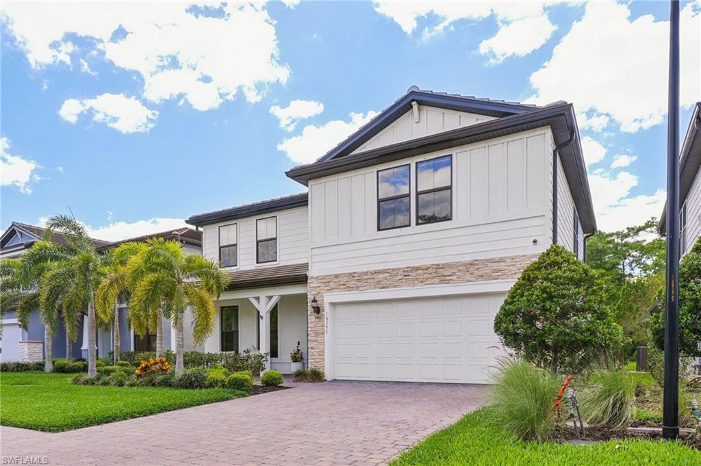10395 Ventana Ln, Naples, FL 34120