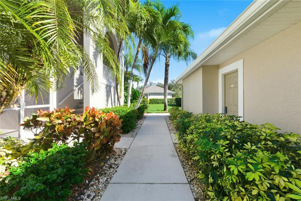 8575 Naples Heritage Dr #116, Naples, FL 34112 photo