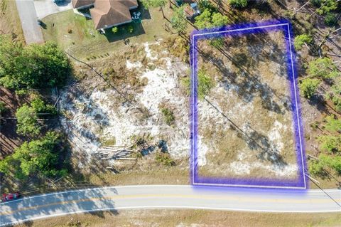 Multi Family in LEHIGH ACRES FL 808 12th ST.jpg