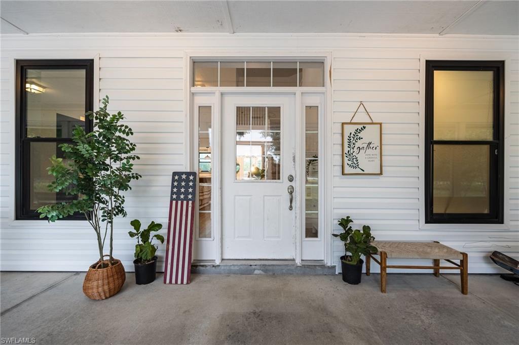 11790 Fox Hill Rd, North Fort Myers, FL 33917 photo