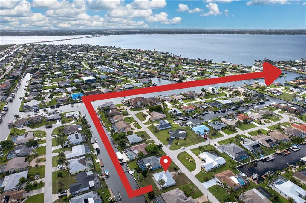 2031 SE 25 Ln, Cape Coral, FL 33904 photo