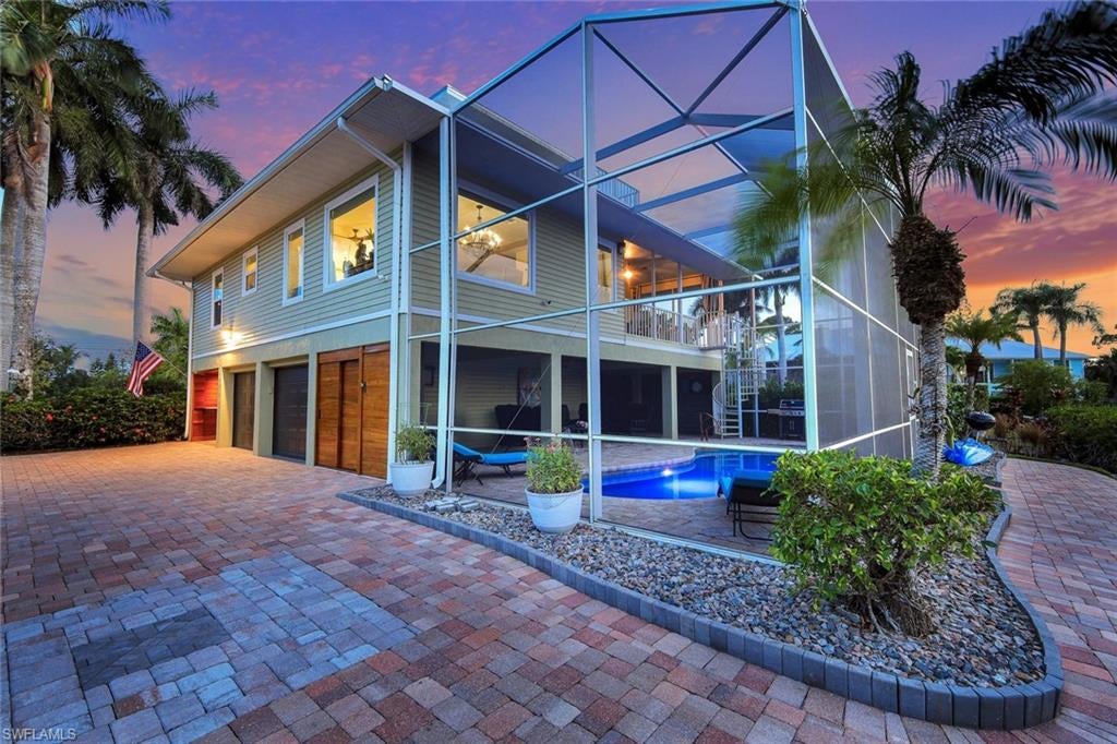 3858 Riviera Cir, Bonita Springs, FL 34134 photo