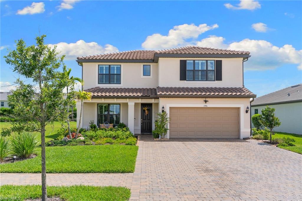 1746 Terreno Blvd, Naples, FL 34120 photo