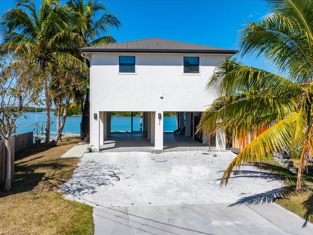 232 Harbor Pl, Goodland, FL 34140 photo