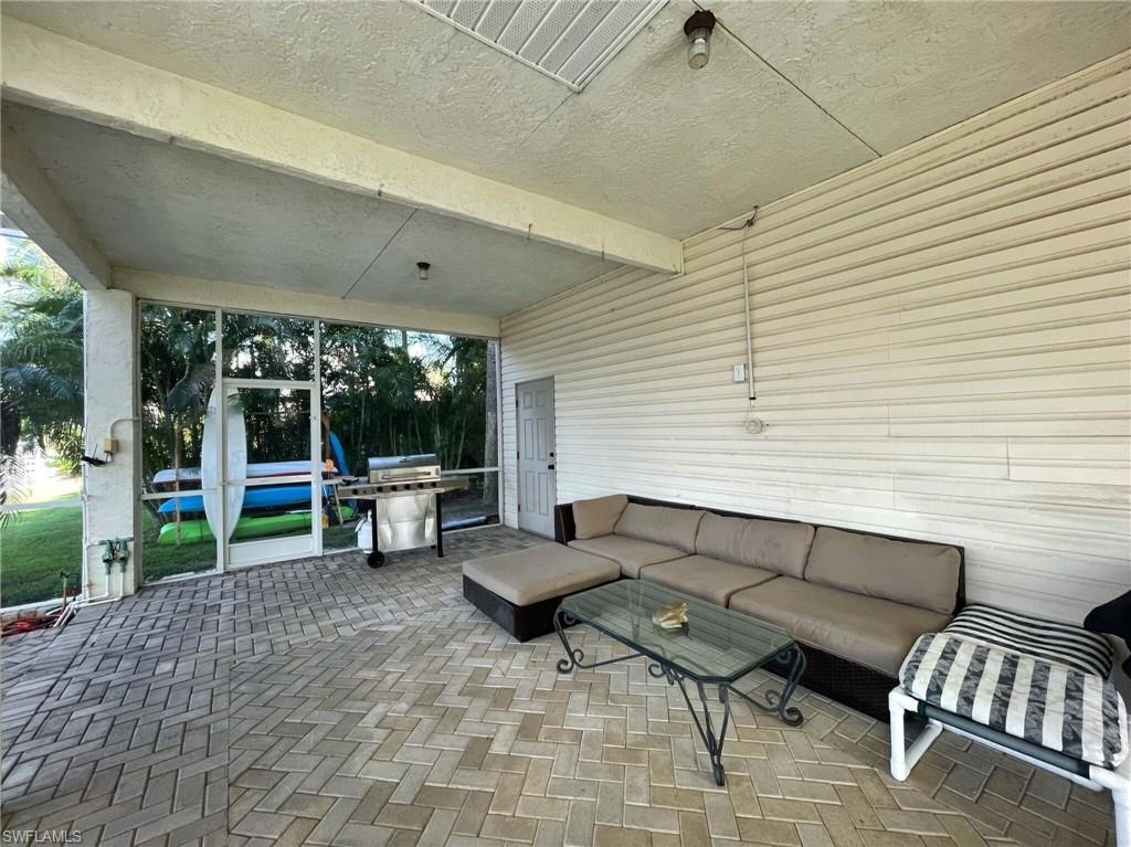 405 Cristobal St, Naples, FL 34113 photo