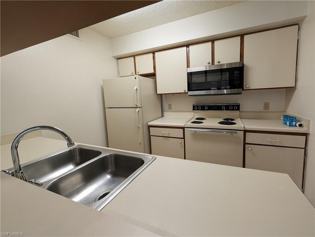 5305 Summerlin Rd #514, Fort Myers, FL 33919 photo