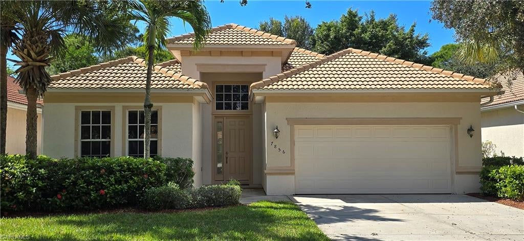 7856 Founders Cir, Naples, FL 34104 photo
