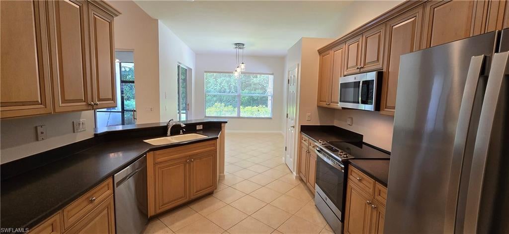 7856 Founders Cir, Naples, FL 34104 photo