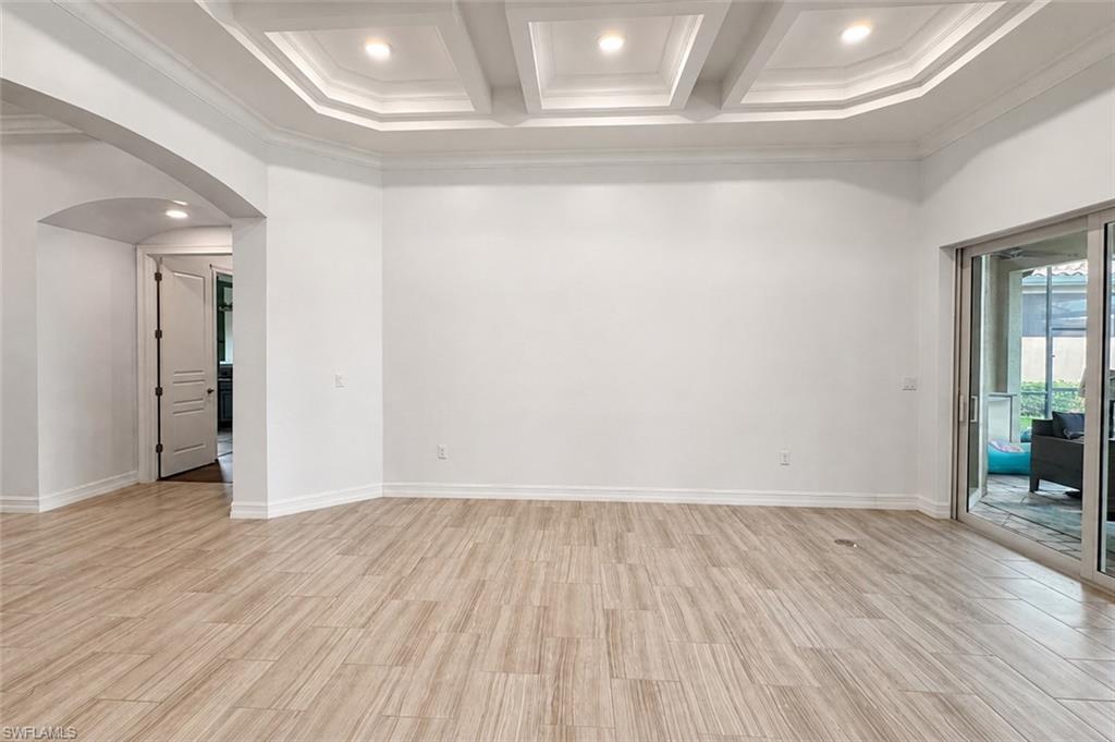 9369 Campanile Cir, Naples, FL 34114 photo