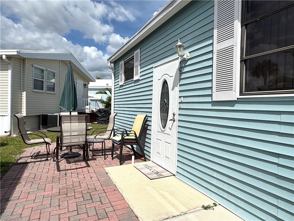 4710 Pilgrims Way, Estero, FL 33928 photo