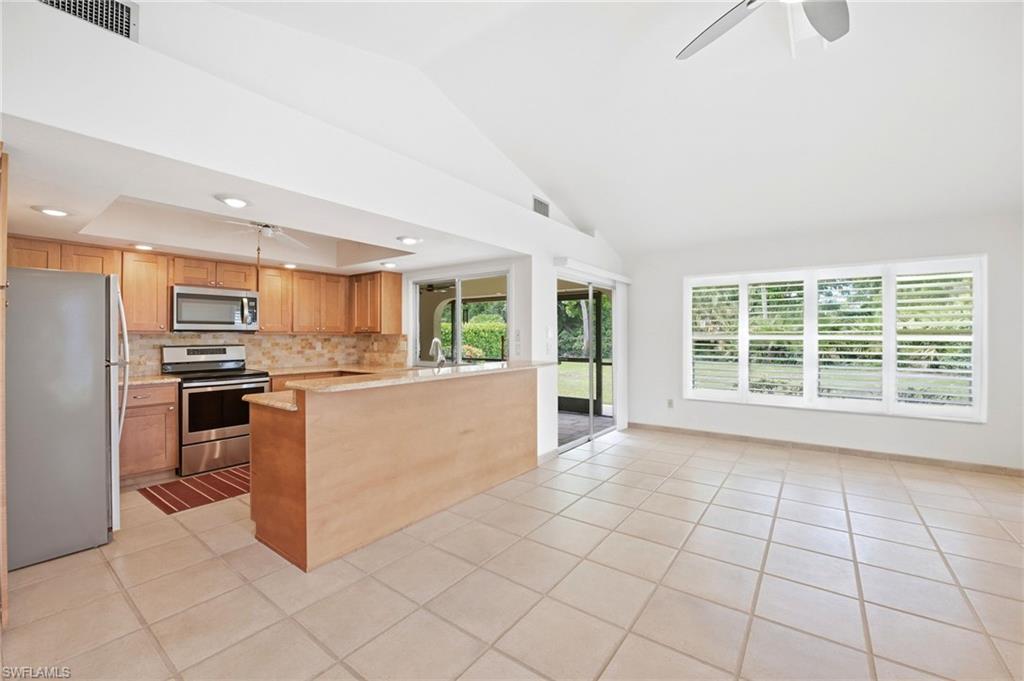 3066 Round Table Ln, Naples, FL 34112 photo