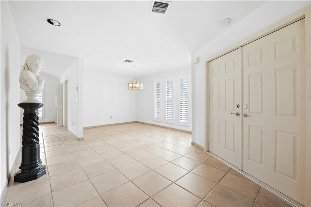 3066 Round Table Ln, Naples, FL 34112 photo
