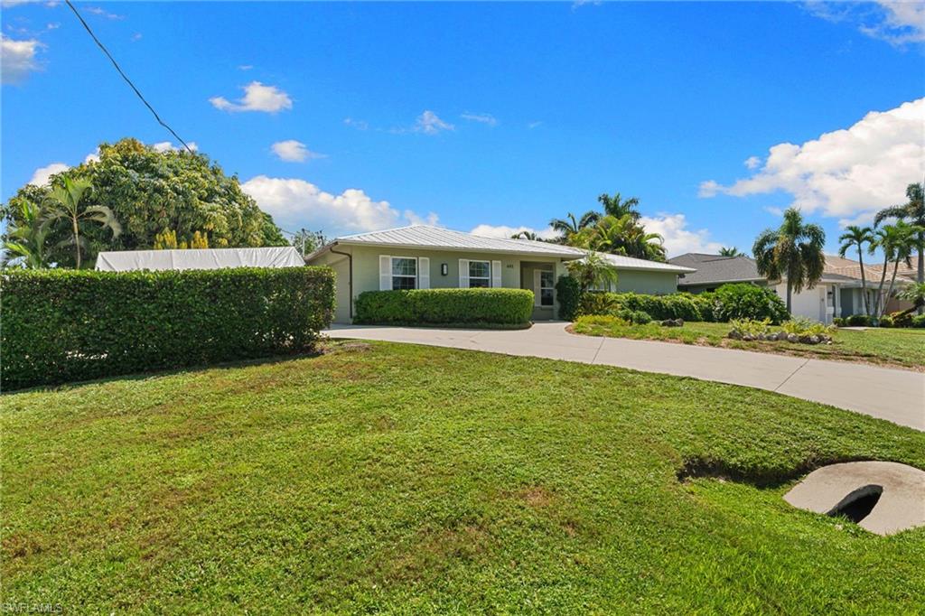 401 Panay Ave, Naples, FL 34113 photo