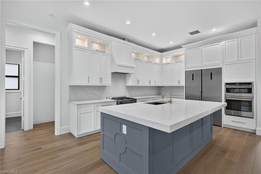 430 7 St, Naples, FL 34117 photo