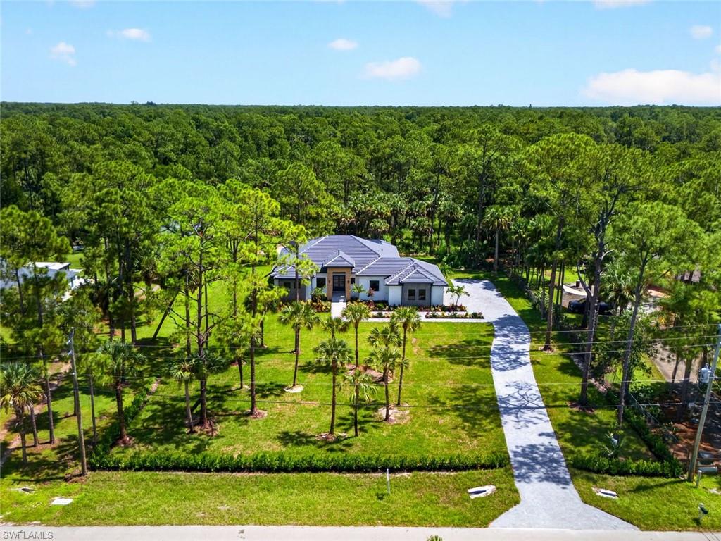 430 7 St, Naples, FL 34117 photo
