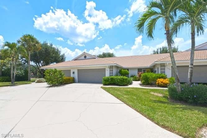 1040 Marblehead Dr #2, Naples, FL 34104 photo