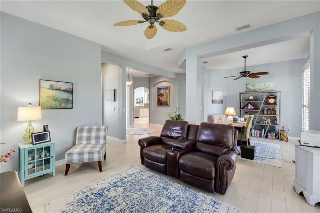 3232 Sundance Cir, Naples, FL 34109 photo