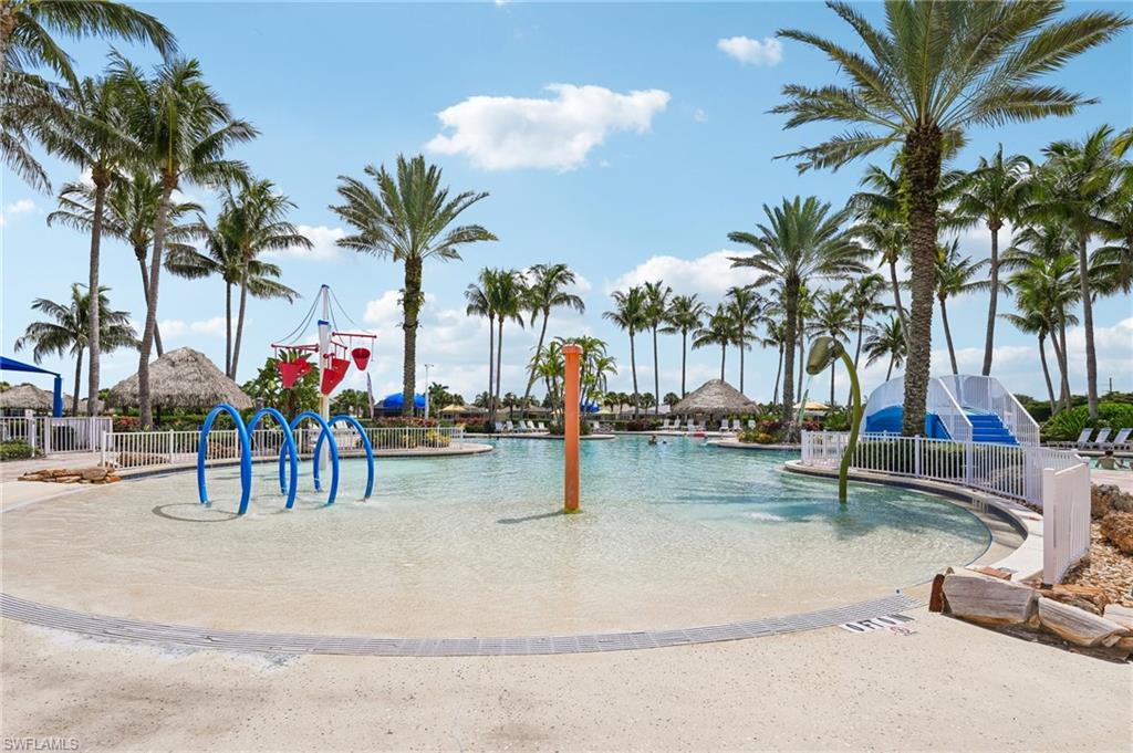 2538 Blackburn Cir, Cape Coral, FL 33991 photo