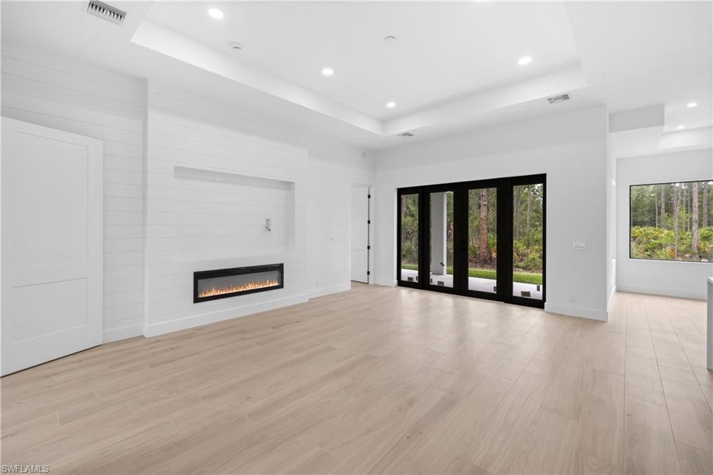 2908 58 Ave, Naples, FL 34120 photo