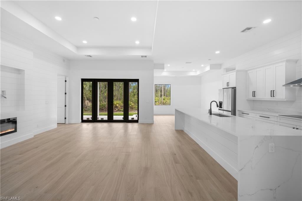 2908 58 Ave, Naples, FL 34120 photo