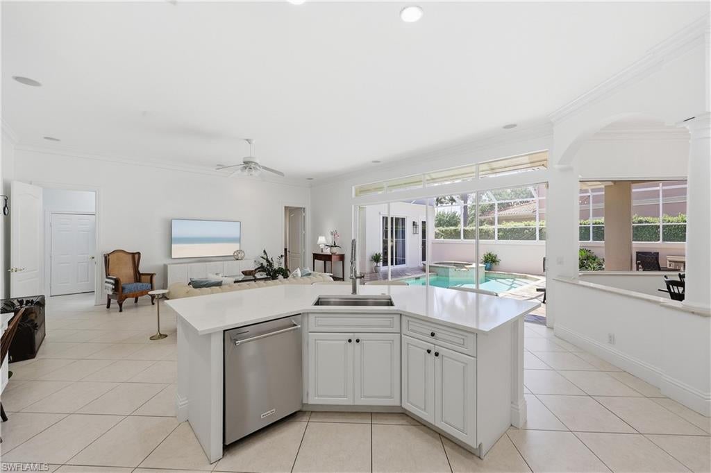 2844 Coco Lake Dr, Naples, FL 34105 photo