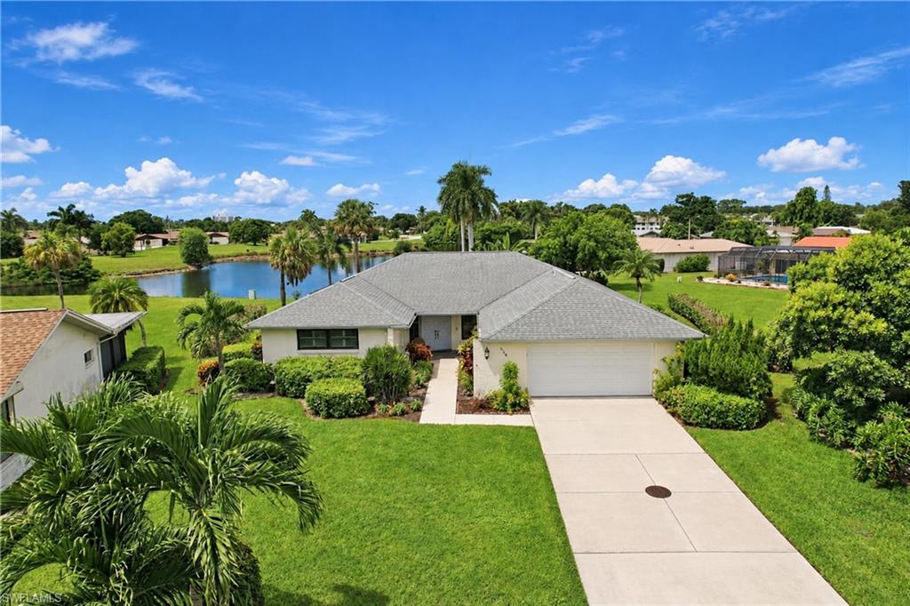 428 Pine Lake Dr, Naples, FL 34112