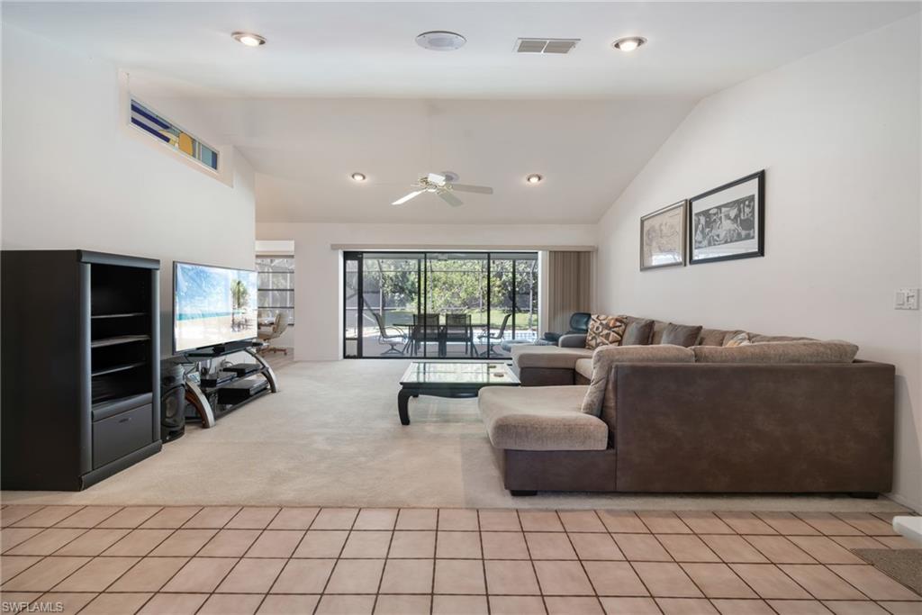 19112 Pine Run Ln, Fort Myers, FL 33967 photo