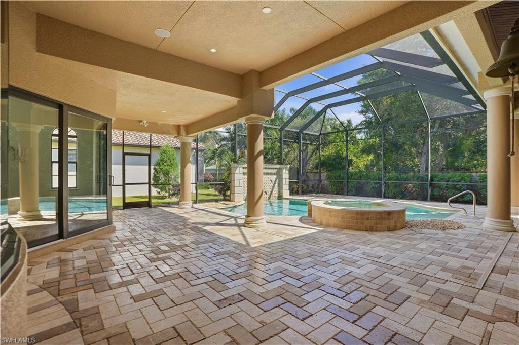 971 Tivoli Dr, Naples, FL 34104 photo