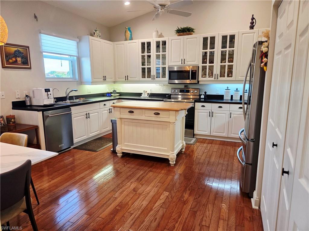6775 Huntington Lake Cir #202, Naples, FL 34119 photo